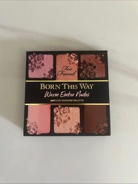 Too faced eyeshadow pallet